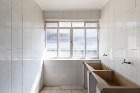 Área de Serviço de casa para alugar com 4 quartos, 240m² em Burgo Paulista, São Paulo