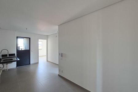 Apartamento à venda com 92m², 2 quartos e 1 vaga Apartamento à venda com 92m², 2 quartos e 1 vagaSala
