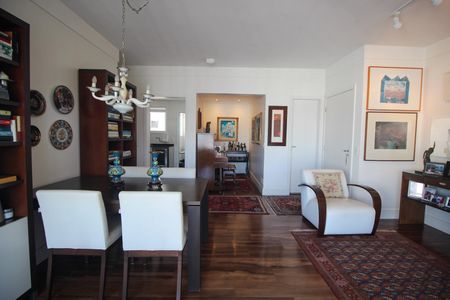 Apartamento à venda com 107m², 3 quartos e 2 vagasSala