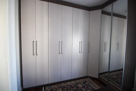 Apartamento à venda com 107m², 3 quartos e 2 vagasSuíte