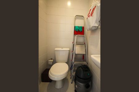Apartamento à venda com 107m², 3 quartos e 2 vagasBanheiro de serviço