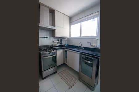 Apartamento à venda com 107m², 3 quartos e 2 vagasCozinha