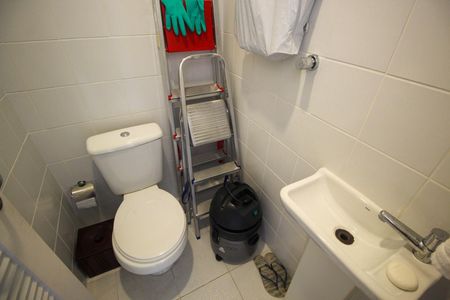 Apartamento à venda com 107m², 3 quartos e 2 vagasBanheiro de serviço