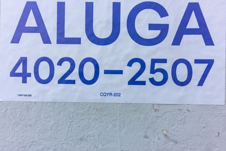 Casa para alugar com 60m², 2 quartos e sem vaga Casa para alugar com 60m², 2 quartos e sem vagaCode