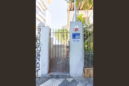 Fachada de casa para alugar com 2 quartos, 60m² em Centro, Osasco