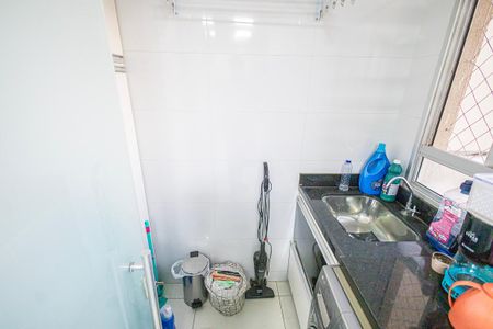 Area de serviço de apartamento à venda com 3 quartos, 70m² em Candelária, Belo Horizonte
