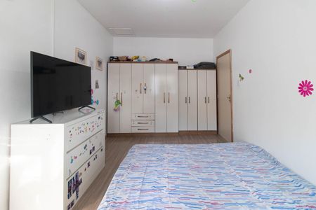 Casa à venda com 3 quartos, 528m² em São José, Porto Alegre