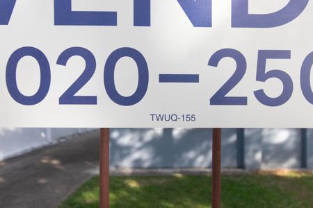 Placa de casa à venda com 3 quartos, 528m² em São José, Porto Alegre
