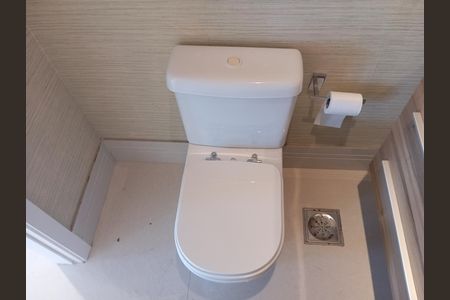 Casa à venda com 158m², 3 quartos e 2 vagas Casa à venda com 158m², 3 quartos e 2 vagaslavabo