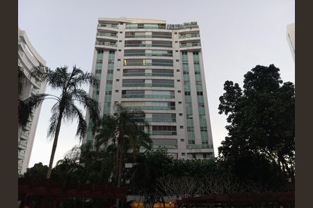 fachada de casa à venda com 3 quartos, 158m² em Barra da Tijuca, Rio de Janeiro