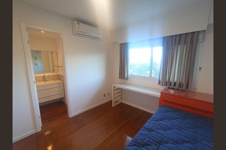 Casa à venda com 158m², 3 quartos e 2 vagas Casa à venda com 158m², 3 quartos e 2 vagasQuarto 3