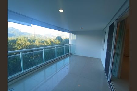 varanda de casa à venda com 3 quartos, 158m² em Barra da Tijuca, Rio de Janeiro
