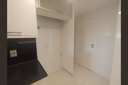 Casa à venda com 158m², 3 quartos e 2 vagas Casa à venda com 158m², 3 quartos e 2 vagasCozinha