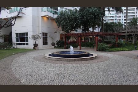 Casa à venda com 158m², 3 quartos e 2 vagasÁrea externa
