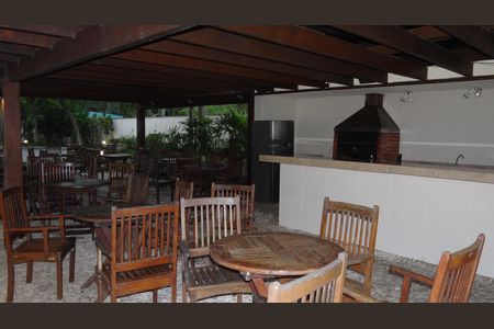 Casa à venda com 158m², 3 quartos e 2 vagasÁrea comum - Churrasqueira
