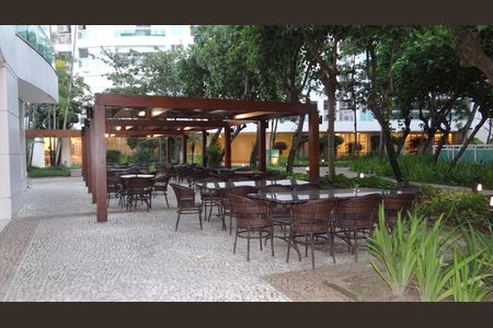 Casa à venda com 158m², 3 quartos e 2 vagasÁrea externa