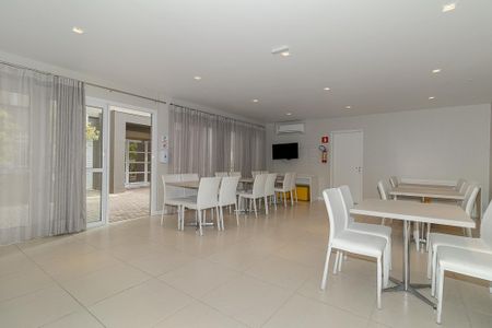 Apartamento à venda com 80m², 2 quartos e 1 vaga Apartamento à venda com 80m², 2 quartos e 1 vagaÁrea comum - Salão de festas