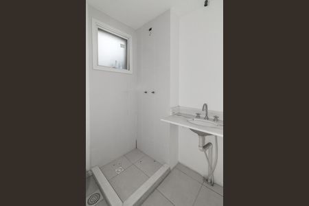 Apartamento à venda com 80m², 2 quartos e 1 vaga Apartamento à venda com 80m², 2 quartos e 1 vagaBanheiro