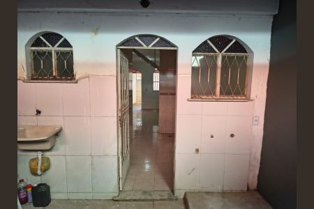 Área de serviço de casa de condomínio para alugar com 2 quartos, 54m² em Ponto Chic, Nova Iguaçu