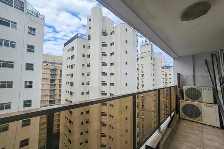 Apartamento para alugar com 186m², 4 quartos e 2 vagas