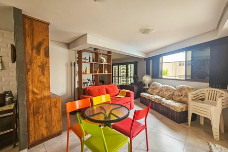 Apartamento para alugar com 186m², 4 quartos e 2 vagas