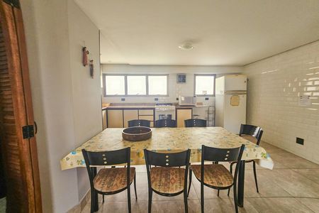 Apartamento para alugar com 186m², 4 quartos e 2 vagas