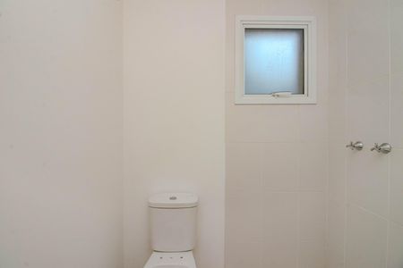 Apartamento à venda com 80m², 2 quartos e 1 vaga Apartamento à venda com 80m², 2 quartos e 1 vagaBanheiro