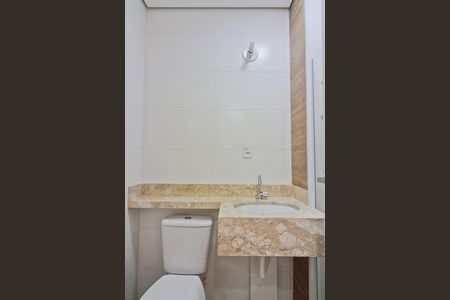 Banheiro de kitnet/studio para alugar com 1 quarto, 32m² em Santana, São Paulo