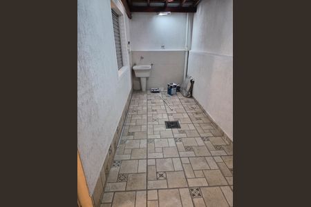 ÁREA EXTERNA FUNDOS de apartamento para alugar com 1 quarto, 42m² em Ponte Preta, Campinas