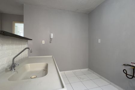 Apartamento para alugar com 45m², 2 quartos e 1 vaga Apartamento para alugar com 45m², 2 quartos e 1 vagaCozinha e Área de Serviço