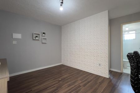 Sala de apartamento para alugar com 2 quartos, 45m² em Água Chata, Guarulhos