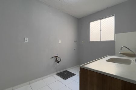Apartamento para alugar com 45m², 2 quartos e 1 vaga Apartamento para alugar com 45m², 2 quartos e 1 vagaCozinha e Área de Serviço
