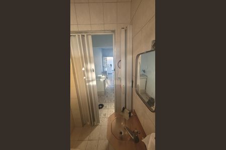 Banheiro 1 de casa à venda com 5 quartos, 250m² em Parque São Lucas, São Paulo