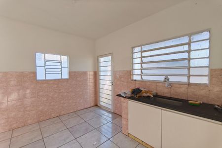 Casa para alugar com 120m², 2 quartos e 1 vaga Casa para alugar com 120m², 2 quartos e 1 vagaCozinha