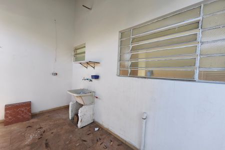 Casa para alugar com 120m², 2 quartos e 1 vaga Casa para alugar com 120m², 2 quartos e 1 vagaÁrea de Serviço