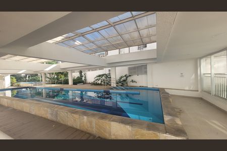 Apartamento à venda com 84m², 3 quartos e 2 vagasÁrea comum - Piscina