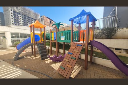 Apartamento à venda com 84m², 3 quartos e 2 vagasÁrea comum - Playground