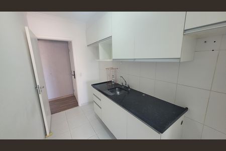 Apartamento à venda com 84m², 3 quartos e 2 vagasCozinha