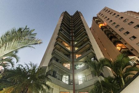Fachada  de apartamento à venda com 2 quartos, 64m² em Vila Azevedo, São Paulo