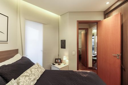 Quarto 1 de apartamento à venda com 2 quartos, 64m² em Vila Azevedo, São Paulo