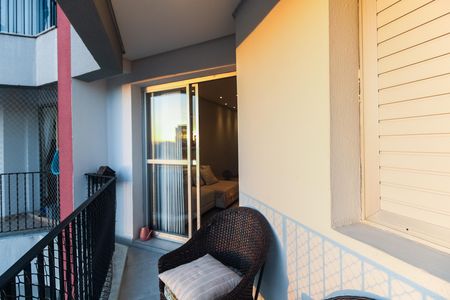 Varanda  de apartamento à venda com 2 quartos, 64m² em Vila Azevedo, São Paulo
