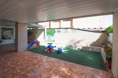 Apartamento para alugar com 56m², 2 quartos e 1 vaga Apartamento para alugar com 56m², 2 quartos e 1 vagaPlayground