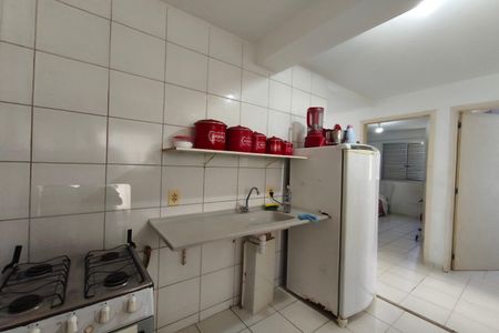 Cozinha de apartamento à venda com 2 quartos, 53m² em Jardim Santa Lúcia, Campinas