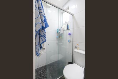 Apartamento à venda com 140m², 2 quartos e 2 vagas Apartamento à venda com 140m², 2 quartos e 2 vagasBanheiro da suíte