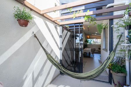 Apartamento à venda com 140m², 2 quartos e 2 vagas Apartamento à venda com 140m², 2 quartos e 2 vagasÁrea Privativa