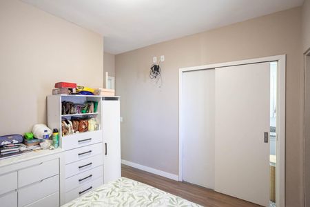 Apartamento à venda com 140m², 2 quartos e 2 vagas Apartamento à venda com 140m², 2 quartos e 2 vagasSuíte
