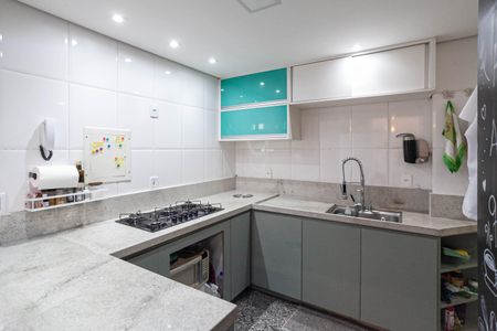 Apartamento à venda com 140m², 2 quartos e 2 vagas Apartamento à venda com 140m², 2 quartos e 2 vagasCozinha