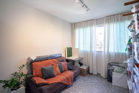 Apartamento à venda com 140m², 2 quartos e 2 vagas Apartamento à venda com 140m², 2 quartos e 2 vagasSala