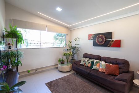 Apartamento à venda com 140m², 2 quartos e 2 vagas Apartamento à venda com 140m², 2 quartos e 2 vagasÁrea Privativa