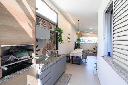 Apartamento à venda com 140m², 2 quartos e 2 vagas Apartamento à venda com 140m², 2 quartos e 2 vagasÁrea Privativa